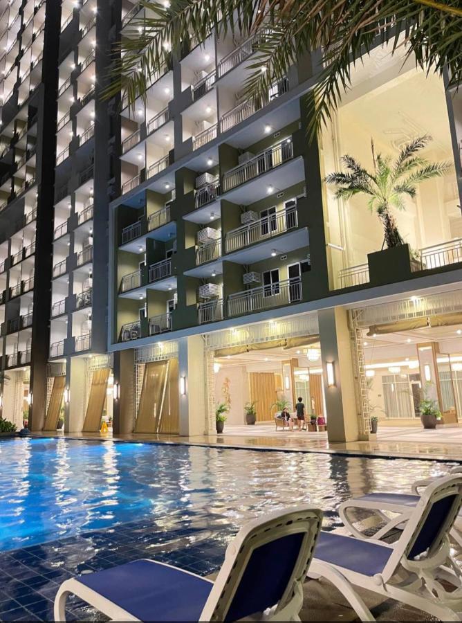The Celandine By Dmci Homes Caloocan Εξωτερικό φωτογραφία