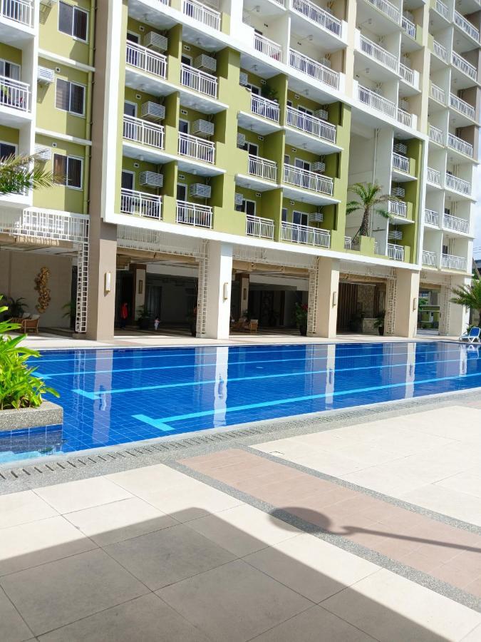 The Celandine By Dmci Homes Caloocan Εξωτερικό φωτογραφία